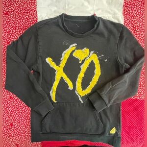 XO The Weekend 2015 Black and Yellow Men's Sweater with pocket- Men’s M
